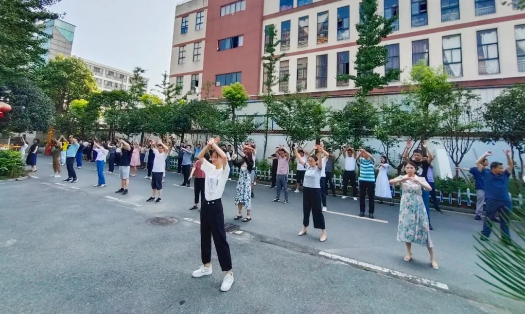 微信图片\_20220802104303.jpg
