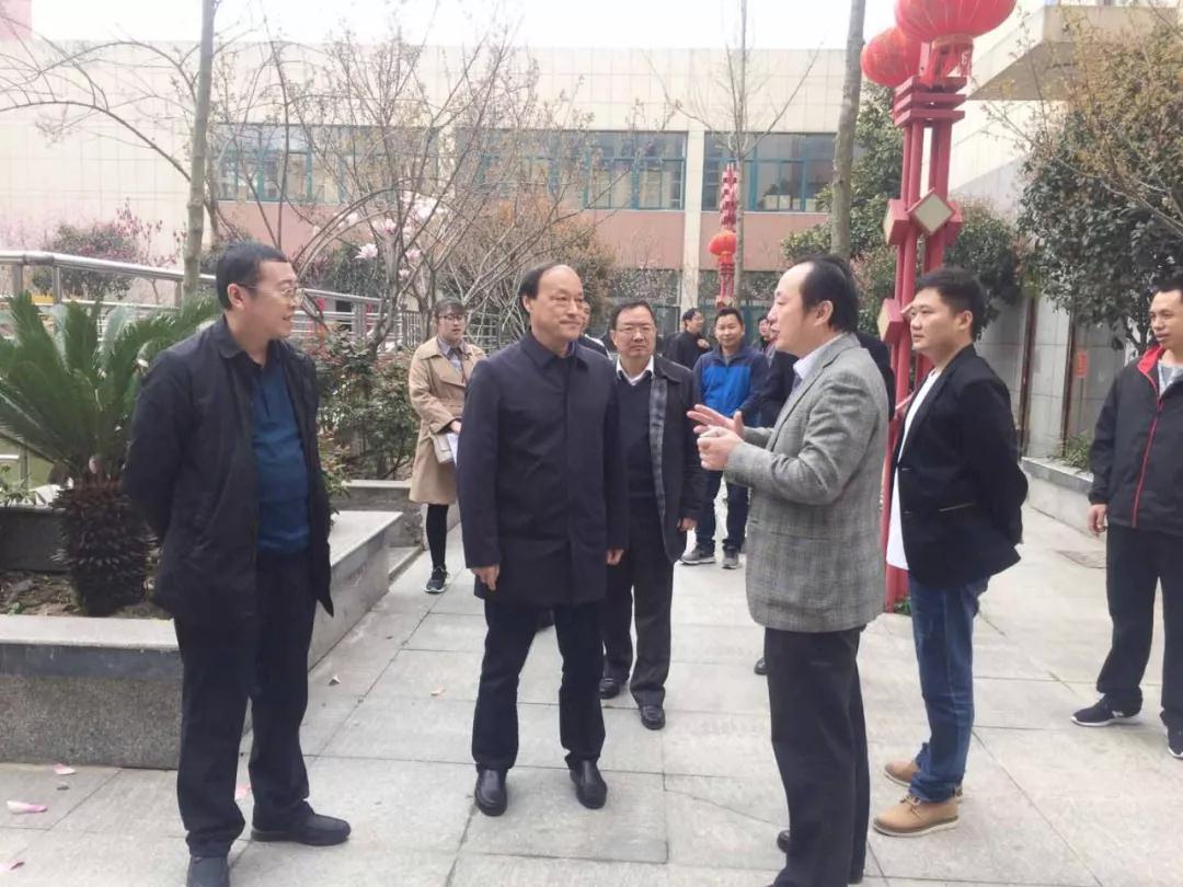 微信图片\_20190329105442.jpg
