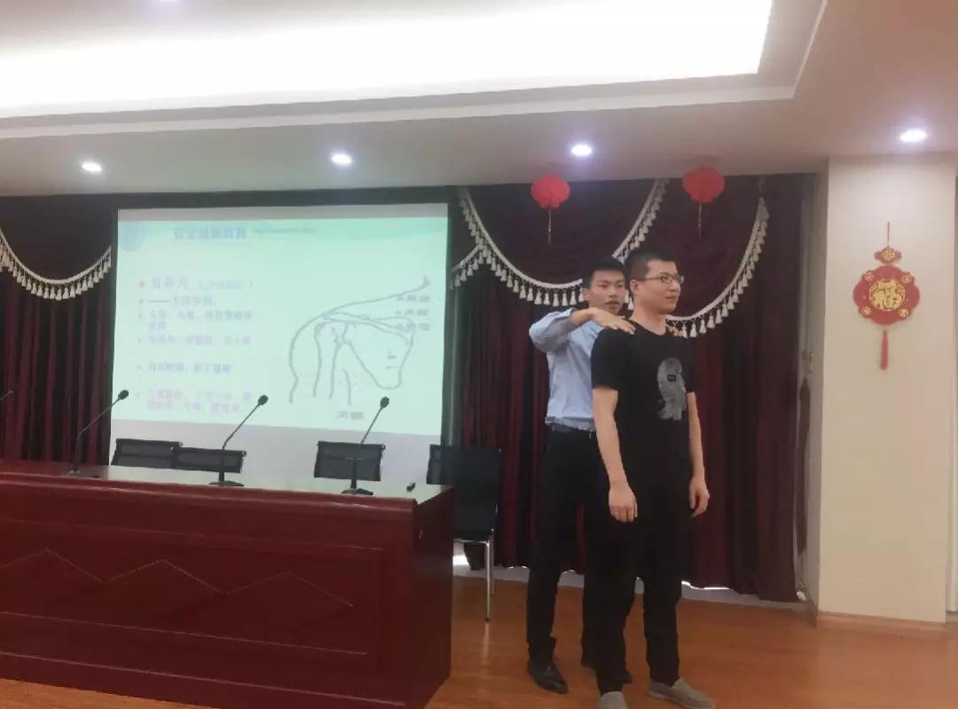 微信图片\_20190927145153.jpg